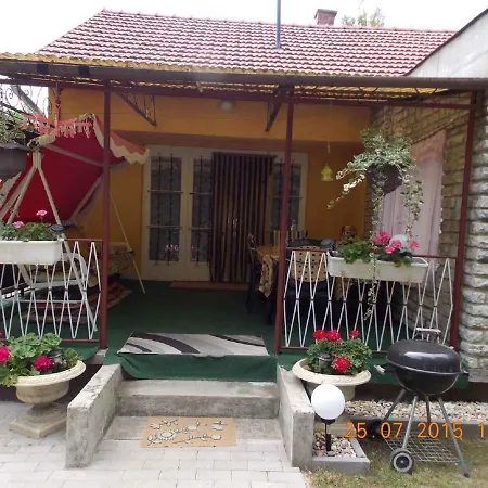 In Fonyod/balaton 18691 Ferienhaus